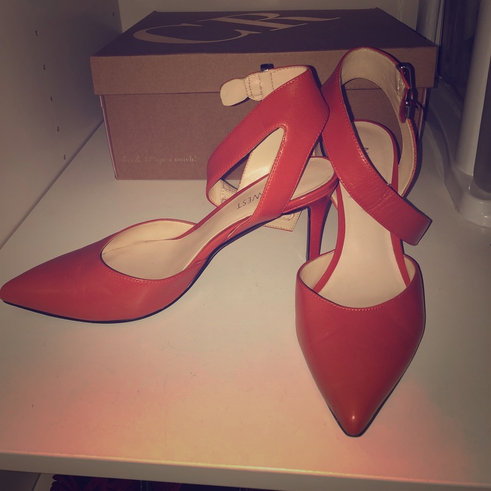 NINE WEST Strappy Orange Heels, Size 6 1/2